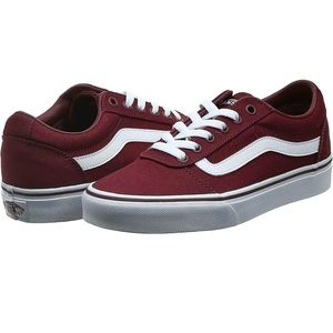 Women’s Vans size 11…very good condition